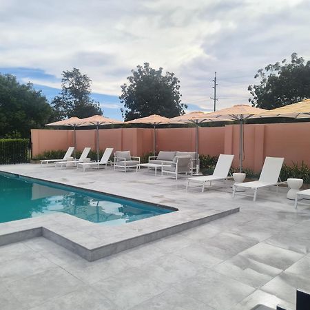 Burringa Garden Motel Wagga Wagga Luaran gambar