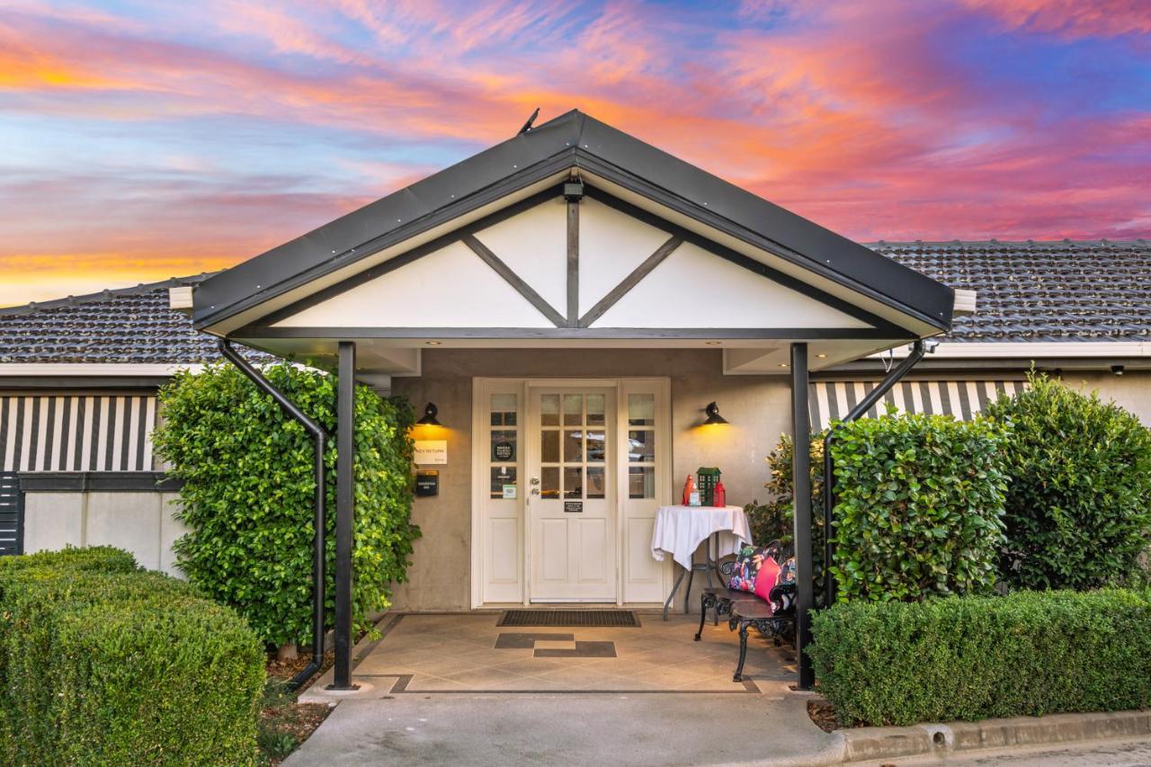 Burringa Garden Motel Wagga Wagga Luaran gambar