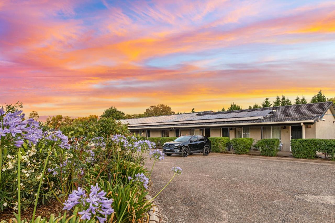 Burringa Garden Motel Wagga Wagga Luaran gambar