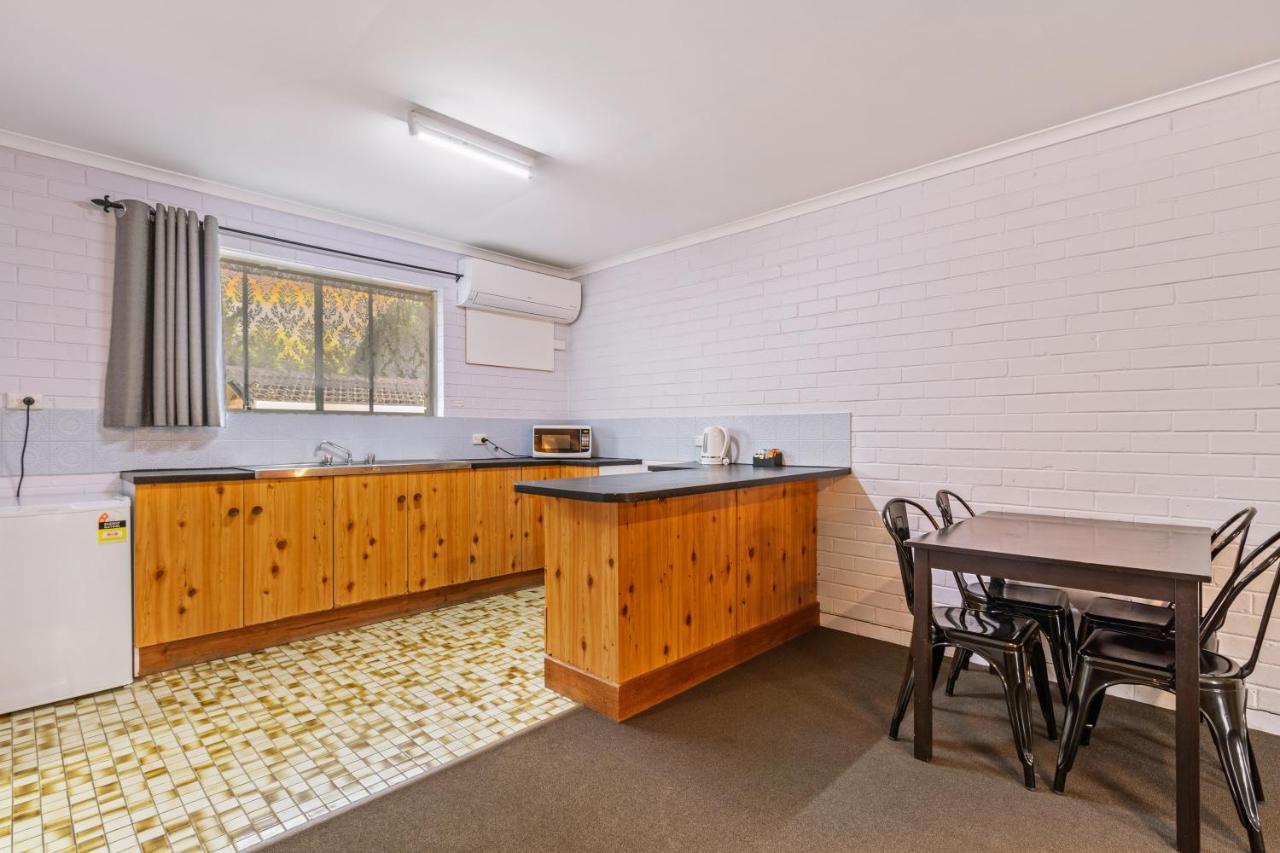 Burringa Garden Motel Wagga Wagga Luaran gambar